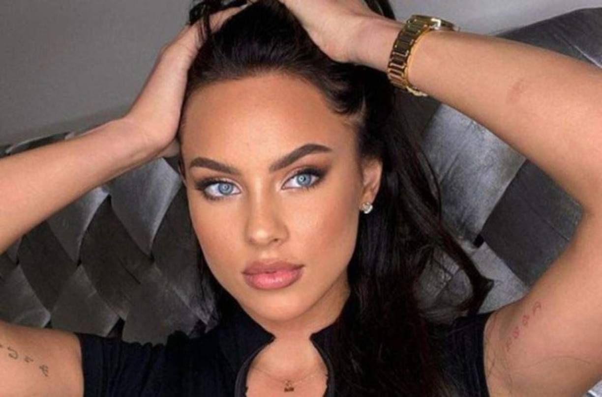 La chica había destacado en concursos de modelaje, siendo participante de la séptima temporada del reality show, Next Top Model de Alemania, en el que terminó en cuarto lugar.