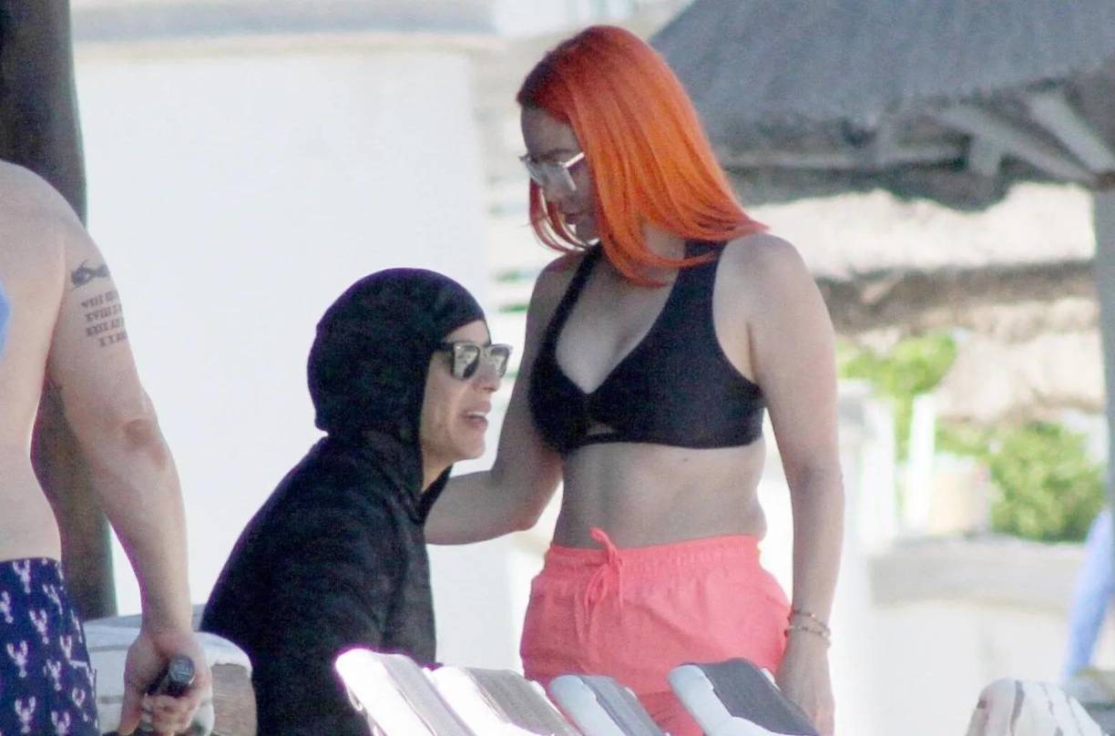 El anuncio lo hizo por medio de un comunicado en redes sociales, en el cual reveló que Mireddys le pidió el divorcio, tras intentar salvar su matrimonio por varios meses.