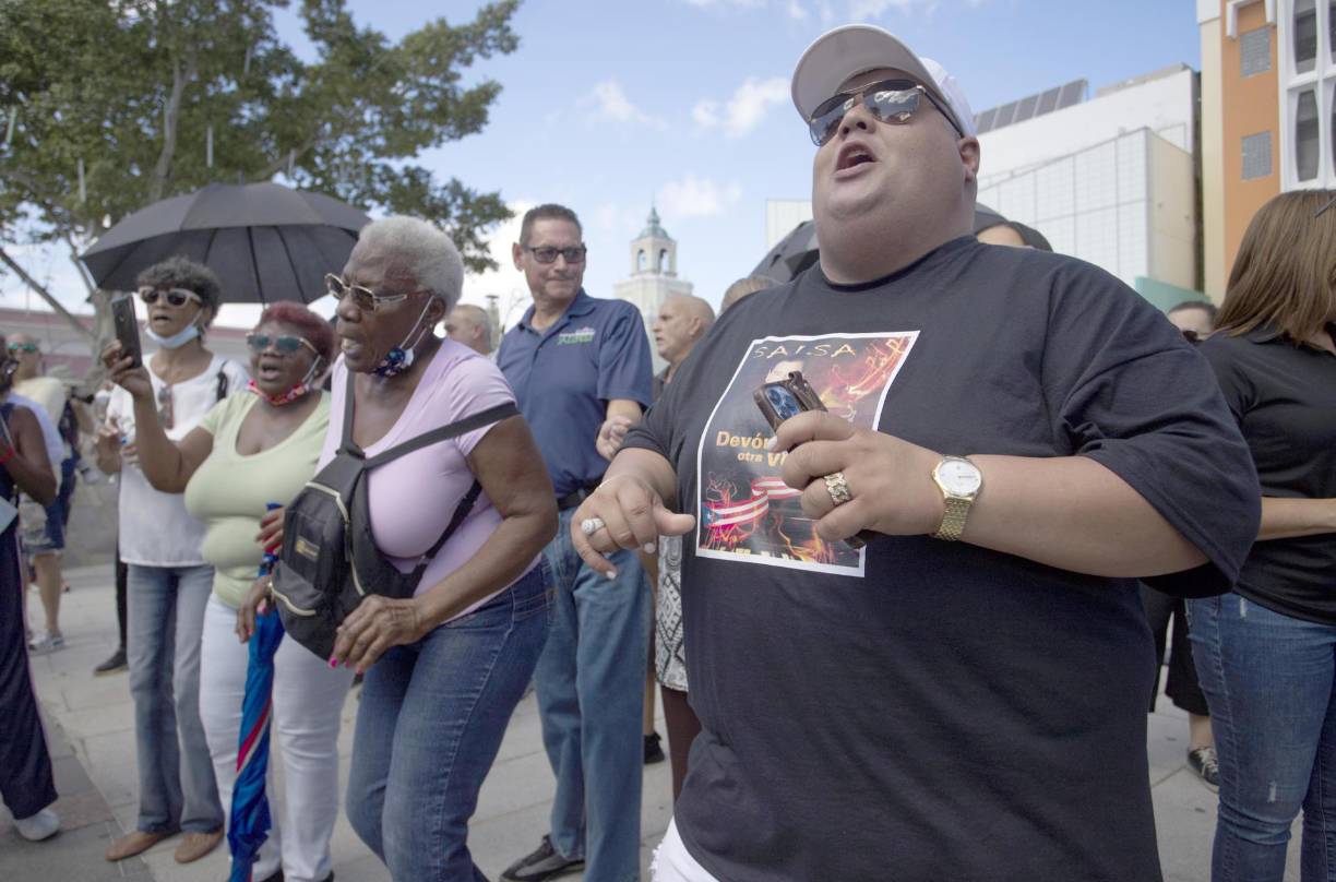 Otros interpretaron sus canciones a todo pulmón. 