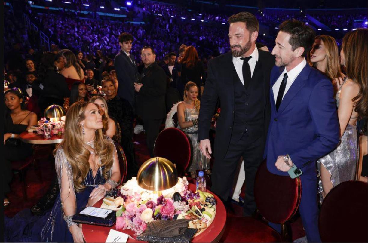 La famosa pareja también compartió junto al actor Adrien Brody. 