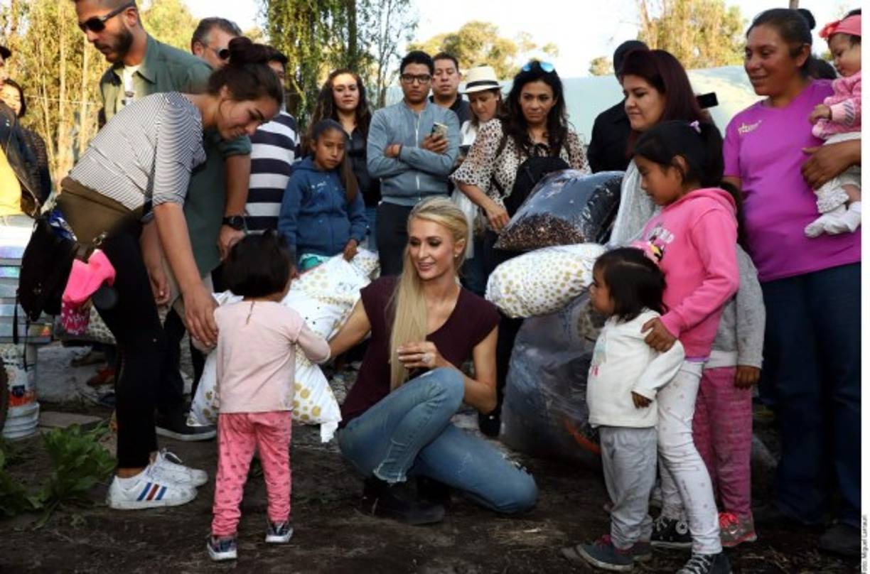 'Es importante distribuir amor, felicidad y es por eso que estoy yo hoy aquí. Mi familia siempre me inculcó a ser caritativa, así que no importa dónde haga las donaciones, lo seguiré haciendo', destacó.<br/>