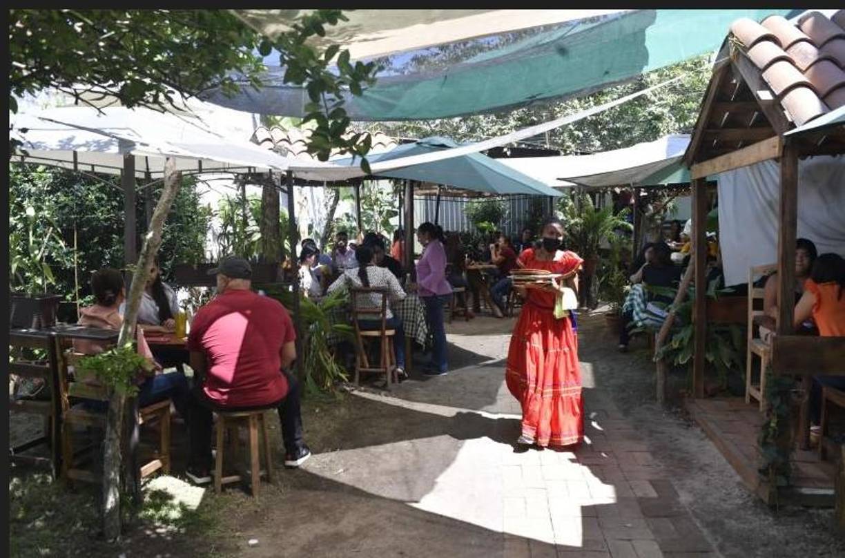  La Campesina de las Riguas, ubicada en barrio Los Andes, fue afectada con un incendio hace dos semanas 