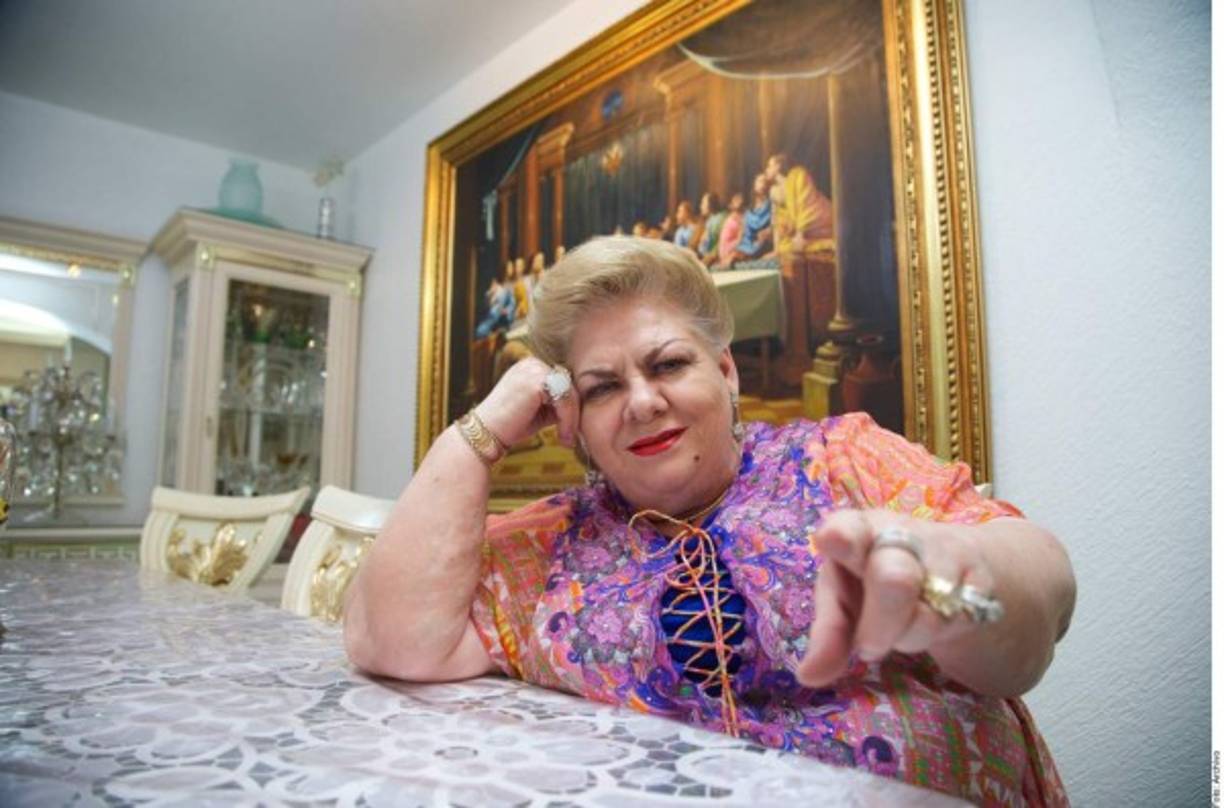 De acuerdo con medios veracruzanos, Sergio Gil Rullán, coodinaror de la Comisión Operativa del partido, confirmó la propuesta a la intérprete de 'Cheque en Blanco'. Y se reporta que este domingo, 24 de enero, la originaria de Alto Lucero haría su registro como contendiente a la diputación.