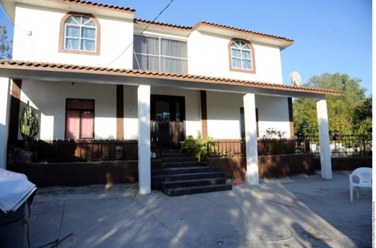 En La Joya, donde no hay más de 50 casas, todos saben dónde vive Rubí. Es una casa grande de dos pisos que destaca entre las pequeñas viviendas de alrededor.