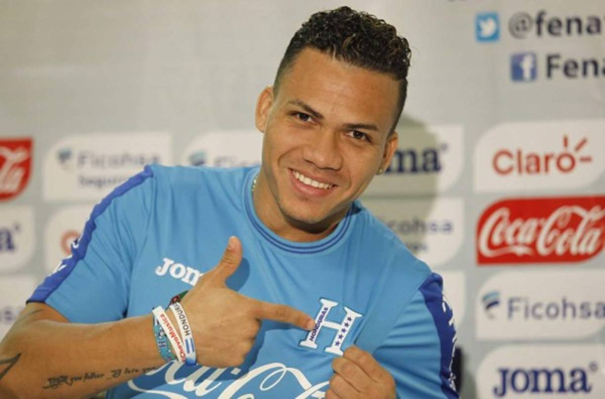 En los últimos años han sido varios los futbolistas y dirigentes que han sido asesinados en Honduras. Arnold Peralta fue acribillado en diciembre del 2015 en La Ceiba en el parqueo de un centro comercial.