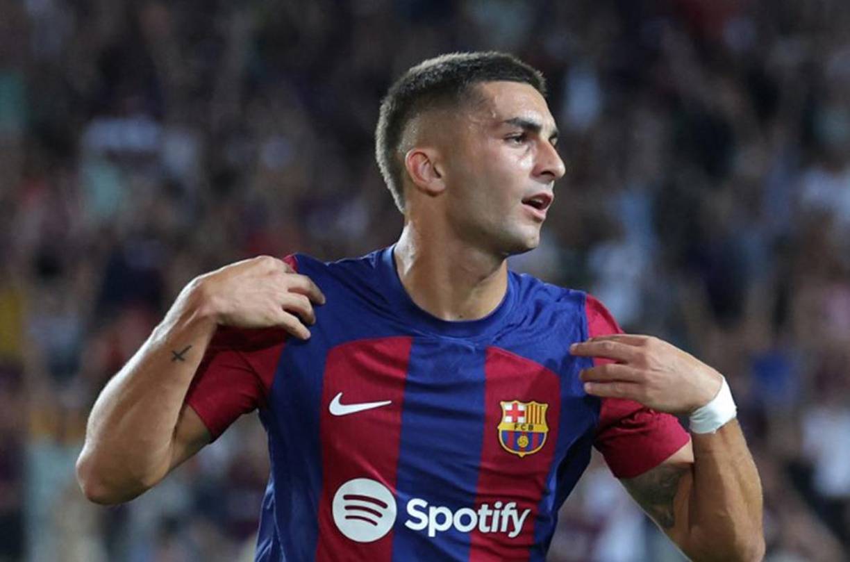 Según informa el Daily Mail, Chelsea está interesado en fichar a Ferrán Torres del Barcelona.