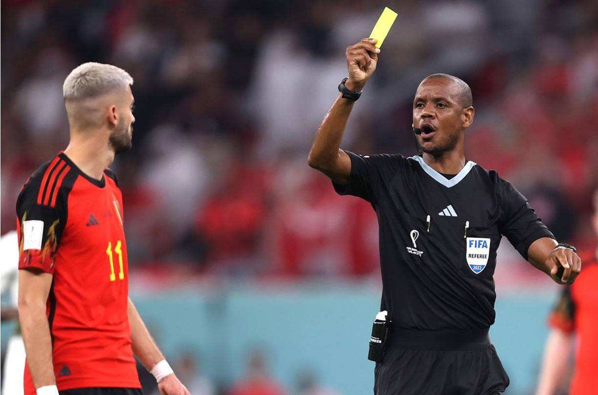 4. Amonestaciones - Las amonestaciones que se reciban durante el encuentro no tendrán valor durante la tanda de penaltis. “La tanda de penaltis se ejecutará una vez terminado el partido (...); las advertencias y amonestaciones impuestas a jugadores y miembros del cuerpo técnico durante el encuentro no se tendrán en consideración en la tanda de penales”.