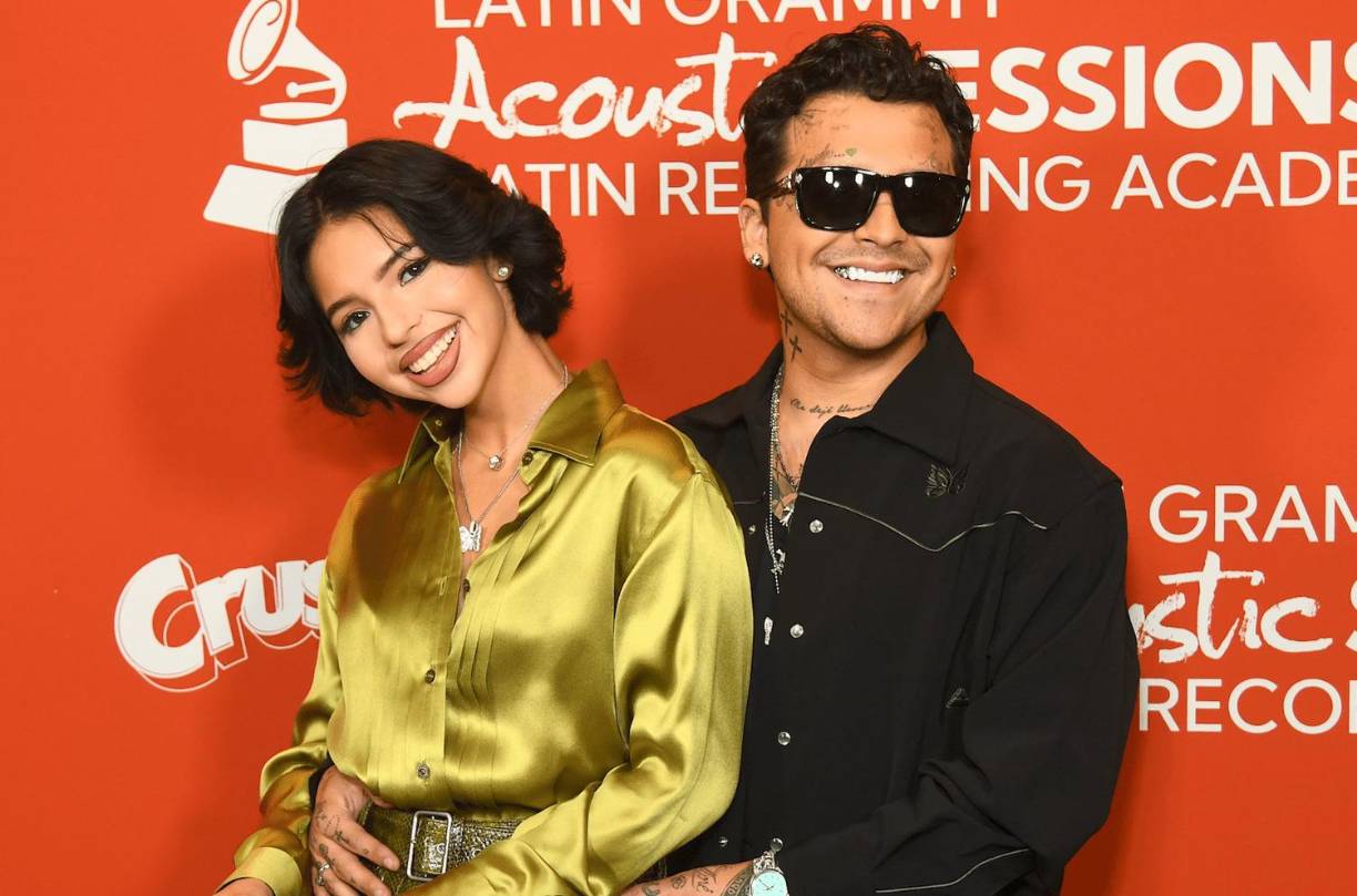 En septiembre, luego de que Cazzu celebrara a lo grande el primer cumpleaños de su hija Inti, <b>Nodal</b> reapareció en redes para desestimar la existencia del supuesto acuerdo de confidencialidad con la madre de su hija. “Que este cab**n no quiere pagar... Ah no, no, que una juez, que negoció... Hablan tanta mie***... se inventan tanta mie***”, manifestó con evidente molestia en Instagram.