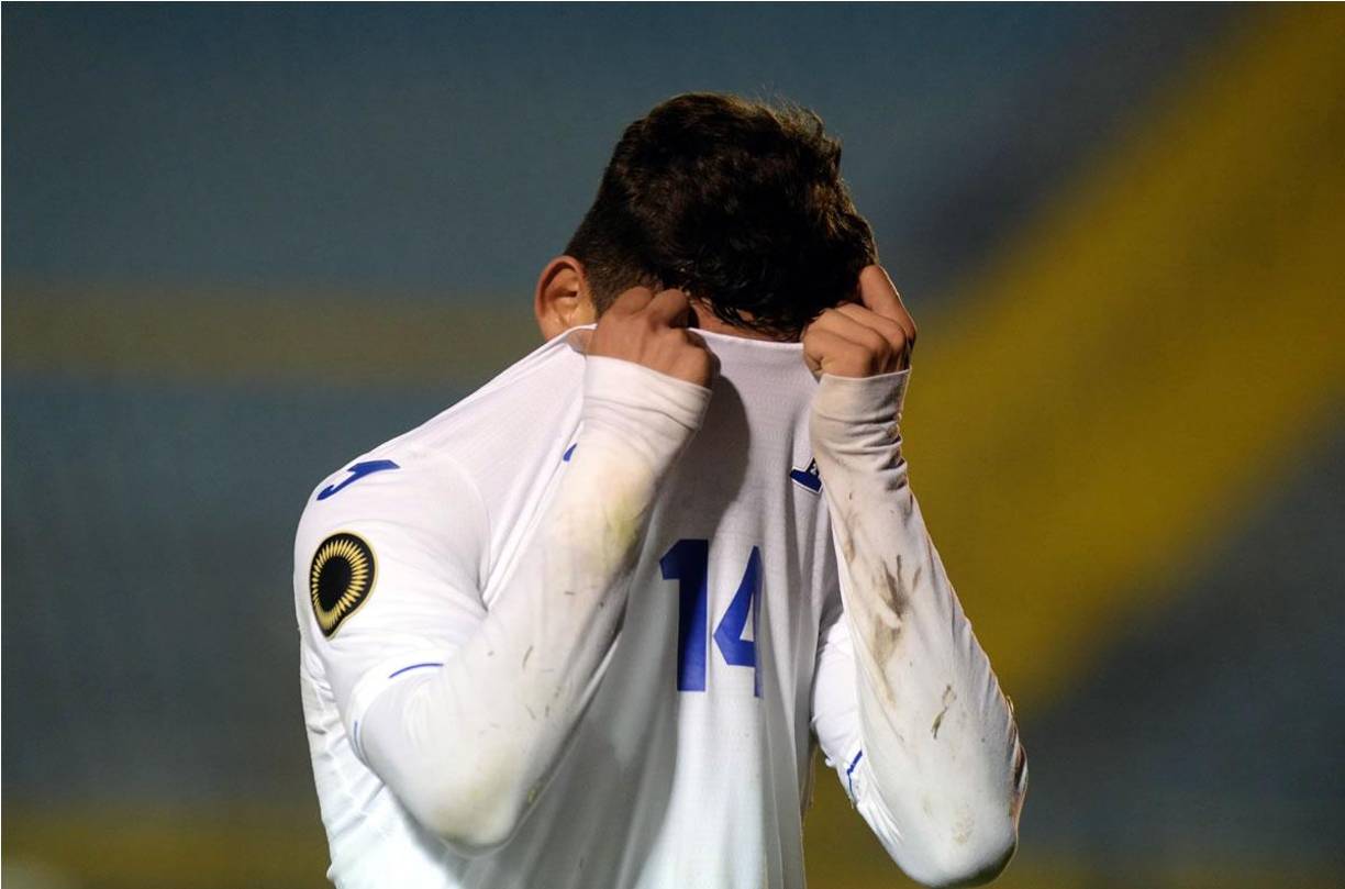 Edwin Munguía fue uno de los más afectados por la eliminación de Honduras.