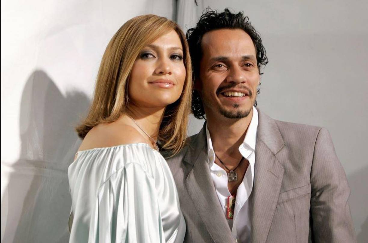Este fin de semana se ha dado a conocer la condición<b> </b>que la cantante y actriz Jennifer López impuso a su exesposo Marc Anthony para poder casarse con la exreina de belleza, Nadia Ferreira. 