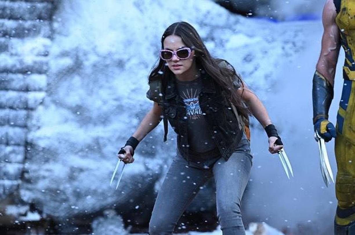 Tyan Ryenolds también tuvo emotivas palabras para Dafne Keen. “Cuando @dafnekeen aparece en Deadpool And Wolverine, ilumina el gran corazón palpitante de la película. Dafne y Hugh de pie uno al lado del otro es un momento que te deja boquiabierto. Se apoya en los hombros de la película Logan, que es a la vez una obra maestra y un gigante.”