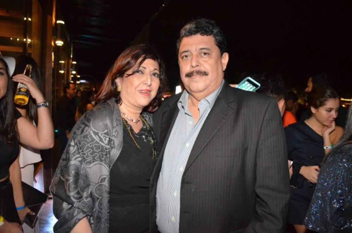 Julie y César Jiménez .