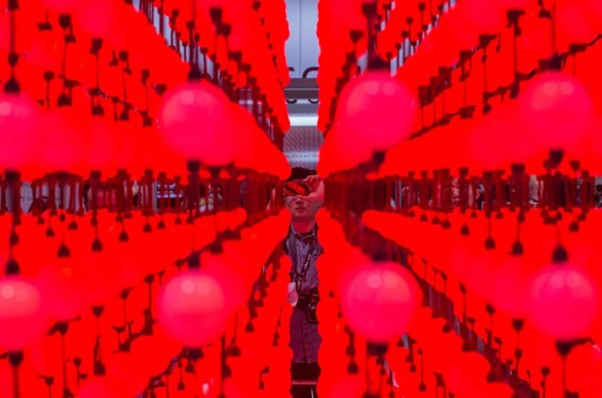 Una de las estrellas de la exhibición fue el modelo UHD TV de LG, el cual reprodice imágen en formato 8K.