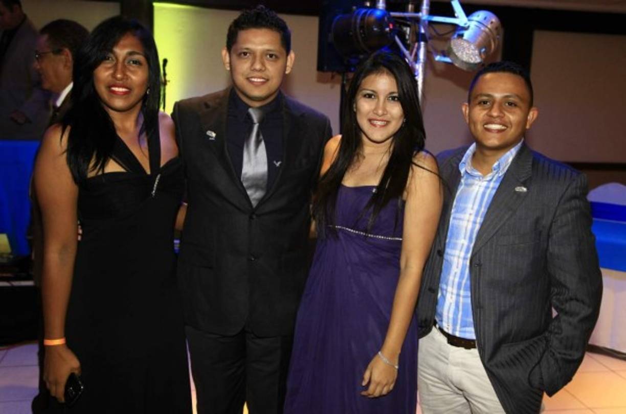 Selomith Bueso, Arlinton López, Angie Orellana y David Padilla.