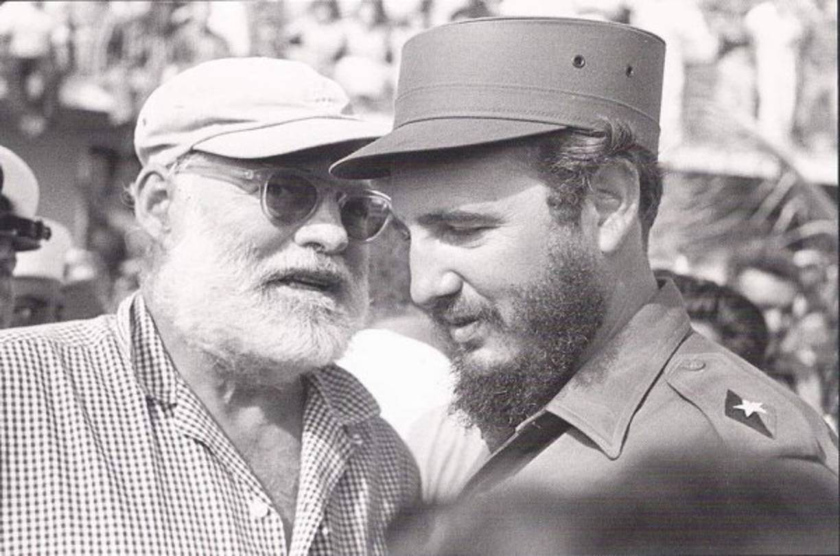 Ernest Hemingway con el líder cubano.<br/>