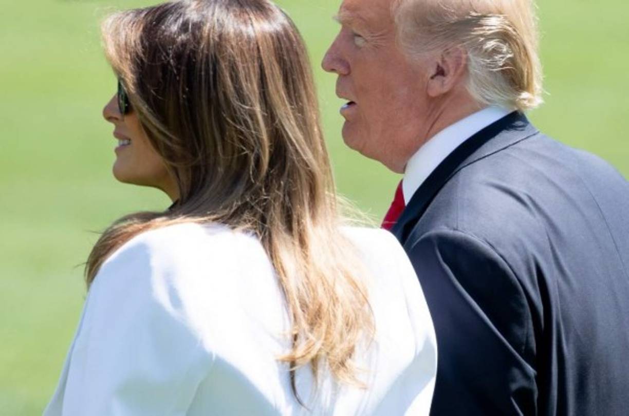 Melania, por su parte, se llamó al silencio, como ya es su costumbre.