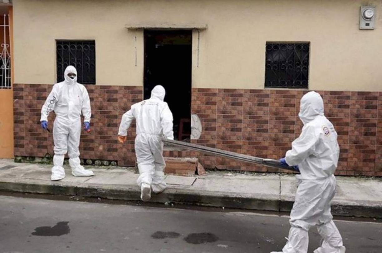 4) Desobediencia<br/><br/>Casi 3,300 personas han violado en Guayas el toque de queda de 15 horas al día impuesto por el gobierno. Aun con militares en las calles, es común ver vendedores ambulantes, la mayoría sin mascarilla, y largas filas afuera de los comercios, sin la distancia recomendada entre personas.