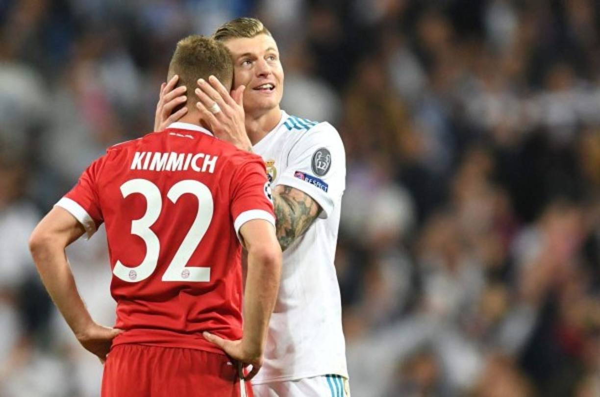 Jugadores del Real Madrid demostraron su caballerosidad al consolar a jugadores del Bayern Múnich.