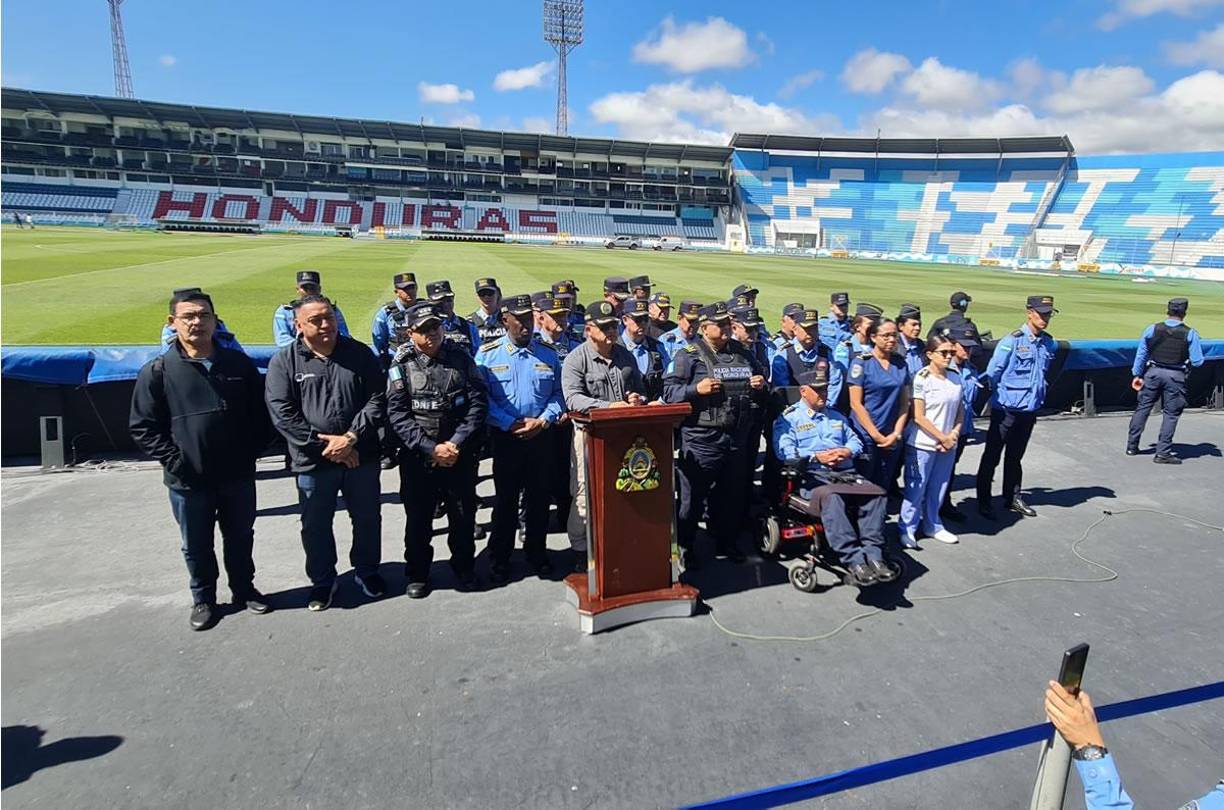 La Policía Nacional confirmó que duplicará el número de elementos para este partido de la gran final y será un total de 2000.