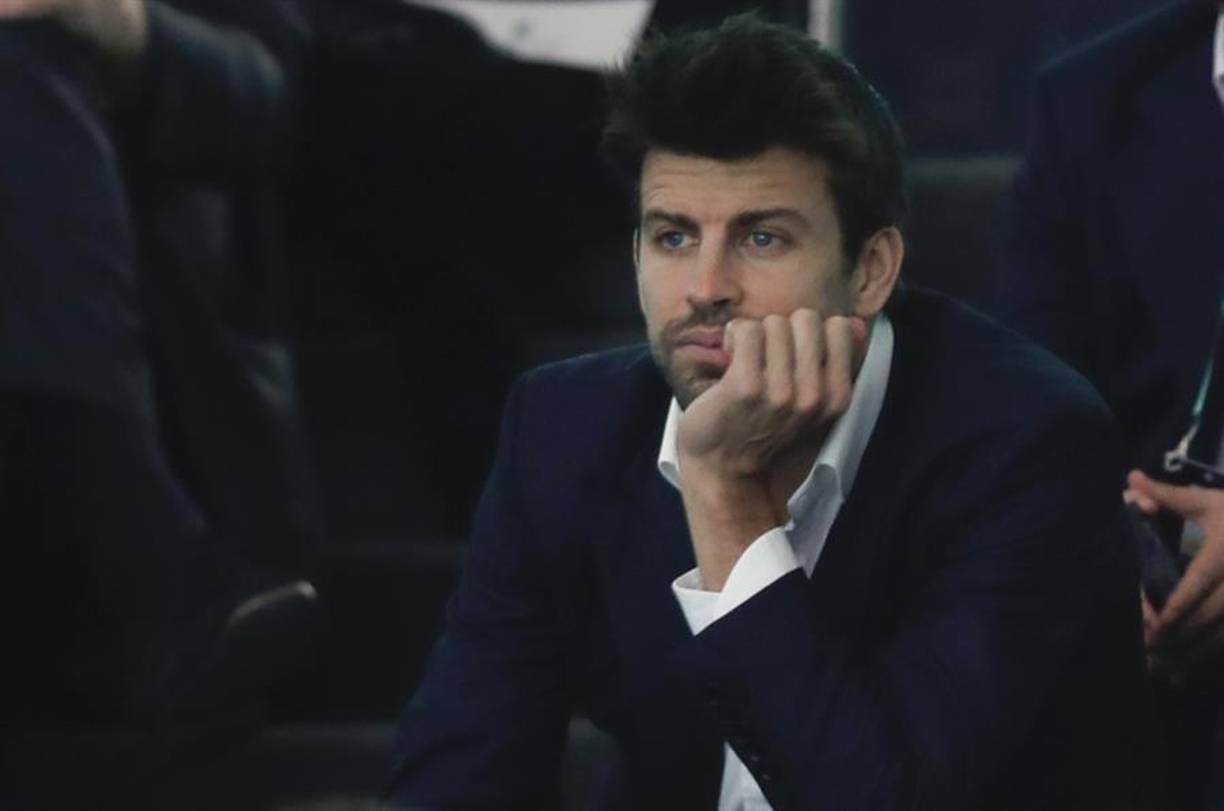 Según sigue comentando el comunicador, Piqué cometió varias infidelidades y Shakira le perdonó.