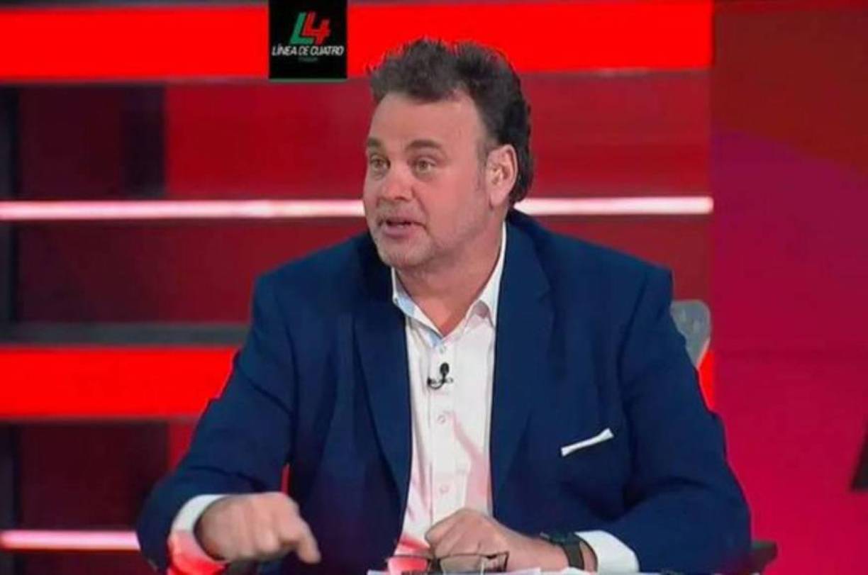 En la emisión del programa Línea de Cuatro y mediante sus redes sociales, Faitelson se mostró indignado por la agresión que sufrió Vasco Aguirre en el estadio Morazán luego de que le lanzaron una lata de cerveza en su cabeza.