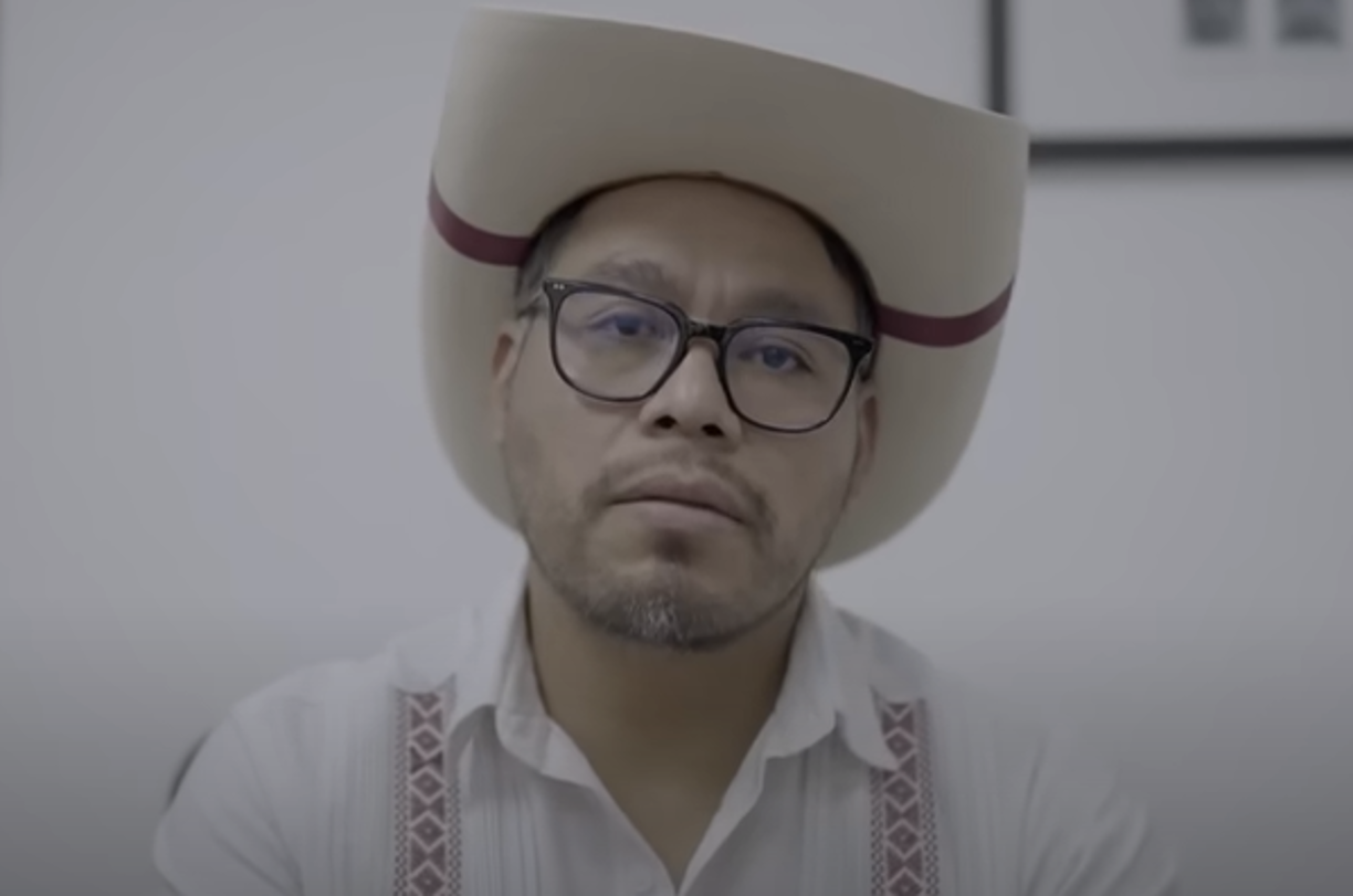 Manuel Vázquez Orellana es diputado federal en México, mantiene viva la exigencia de justicia del caso. “Sostenemos nuestra acusación contra los militares”, afirmó con convicción.