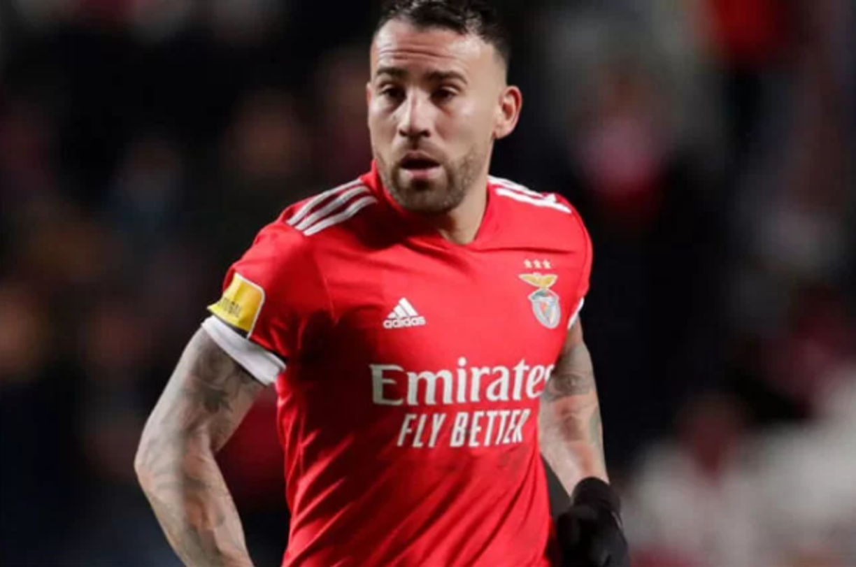 ”He cumplido siempre con mucho amor con mis obligaciones como papá procurando lo mejor para mi hija, pero esta exposición de su ser, de la familia y de mi persona, tachando mi honor paterno, tiene un límite que voy a implorar a la Justicia”, escribió en ese entonces.