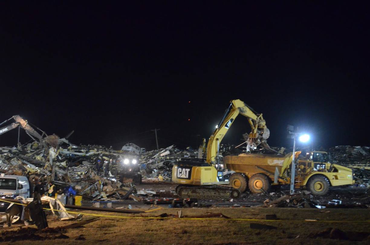 “Es una tragedia. Y todavía no sabemos cuántas vidas se perdieron o el alcance total del daño”, lamentó.