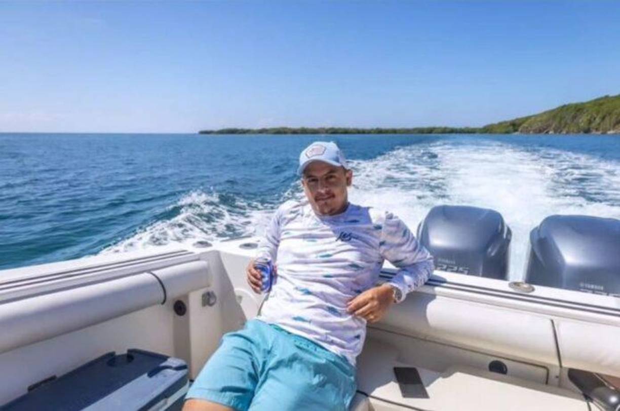 Mencionó que si Javian ya terminó con esa presentadora, puede seguir su vida. No puede estar toda la vida guardándole luto. 