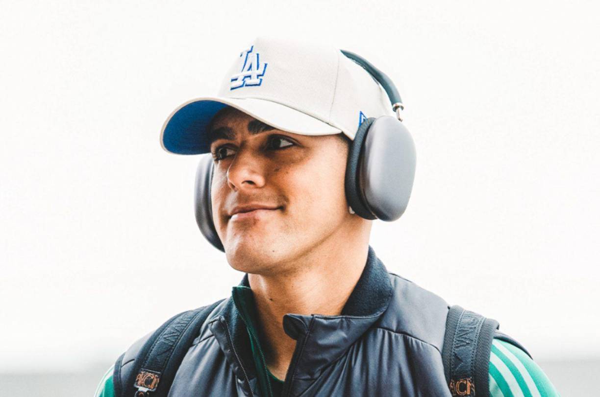 Según The Sun, el Celtic valora dar de baja a Luis Palma en enero del 2025 supuestamente por su bajo nivel.