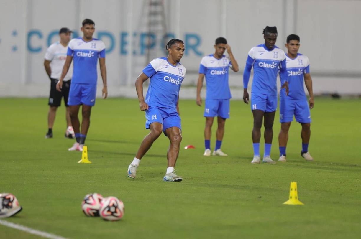 Rigo Rivas apunta a la titularidad en el partido contra México el viernes en el Morazán.