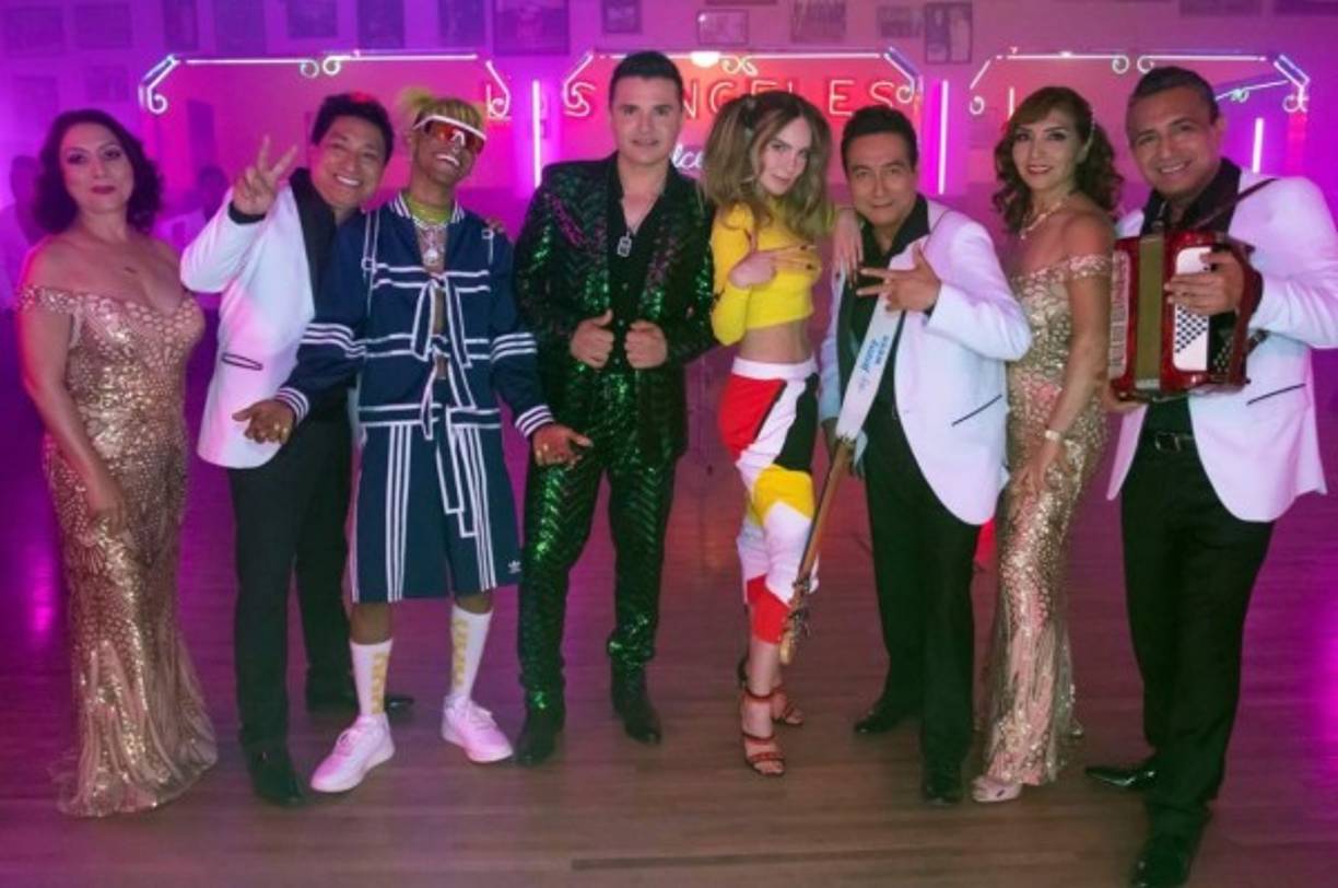 Belinda<br/>Amor a primera vista - 2019<br/><br/>Su más reciente colaboración es con la diva de pop con quien interpretan la cumbia llamada 'Amor A Primera Vista' donde también colaboran Lalo Ebratt y Horacio Palencia.<br/><br/>