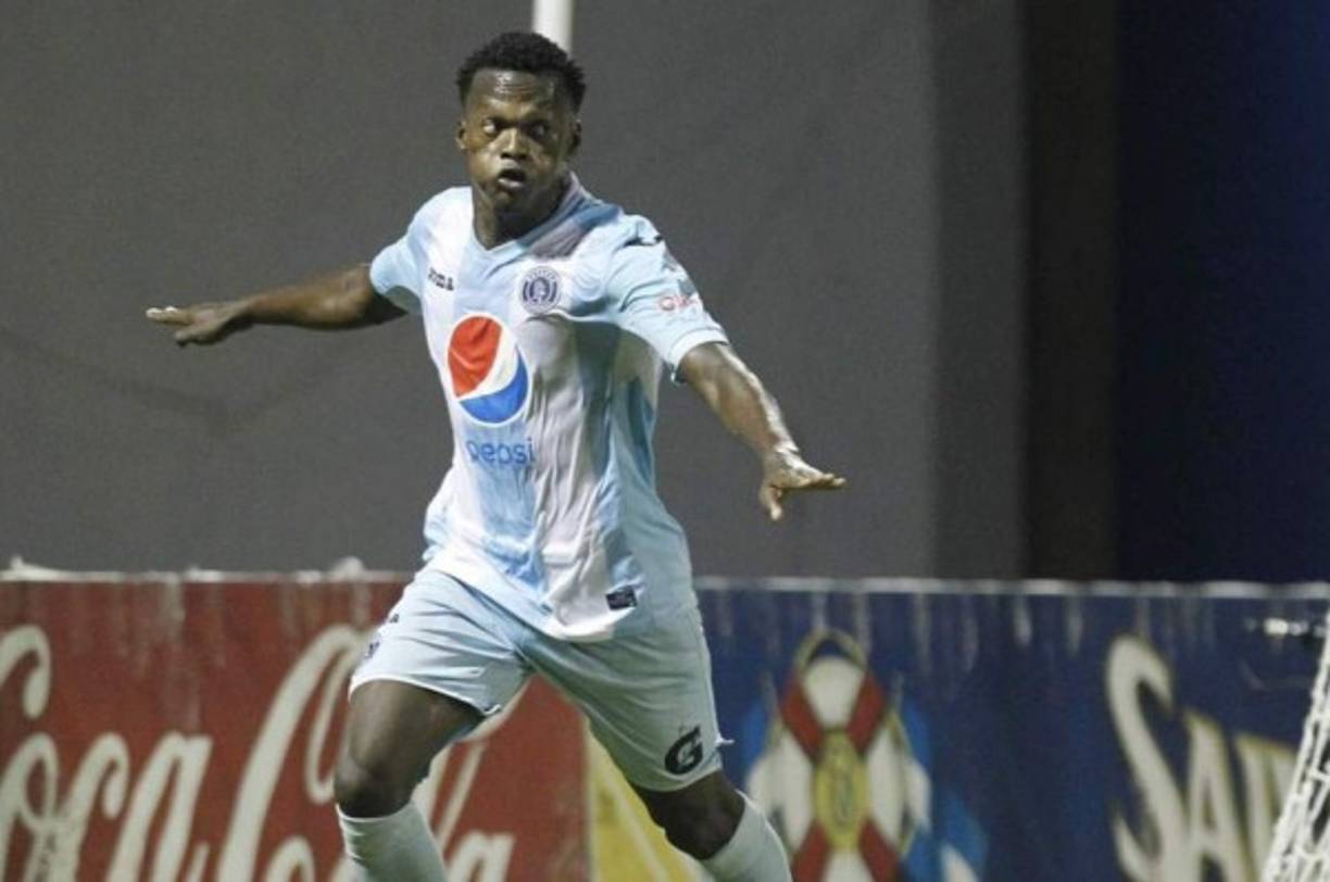 Félix Crisanto: El lateral derecho finalizó su contrato con Motagua y por ahora no ha logrado llegar a un acuerdo para renovar con los azules.