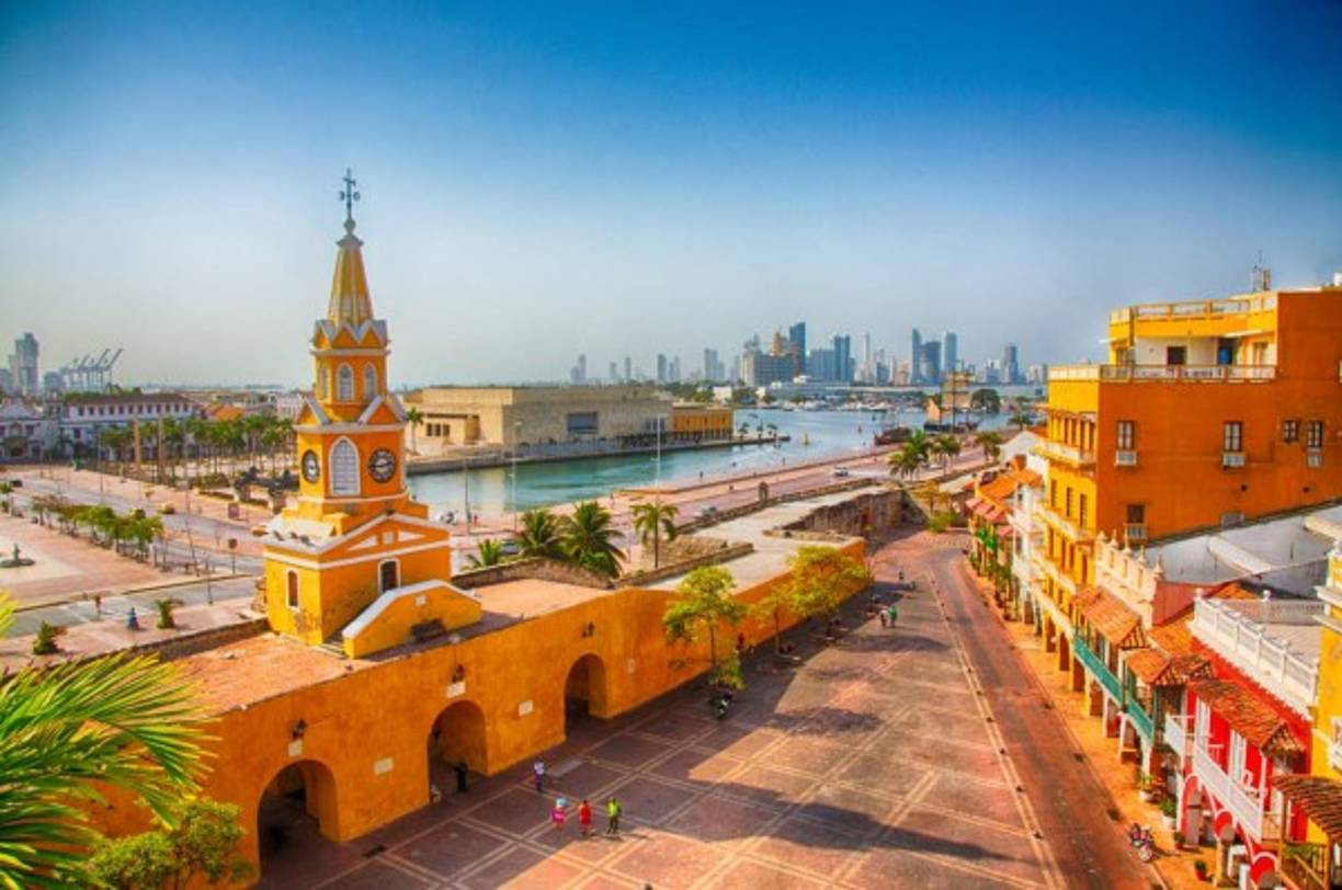 Cartagena es una ciudad portuaria en la costa caribeña de Colombia, donde se puede viajar sin visa.