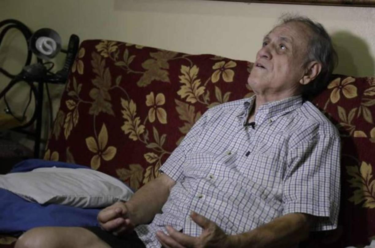 José de la Paz Herrera vive sus momentos más complicados en su vida.