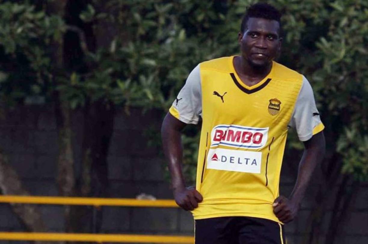 Jhovany Mina - El delantero colombiano apenas disputó cinco partidos y no hizo goles. El cafetero llegó procedente del Deportes Savio.