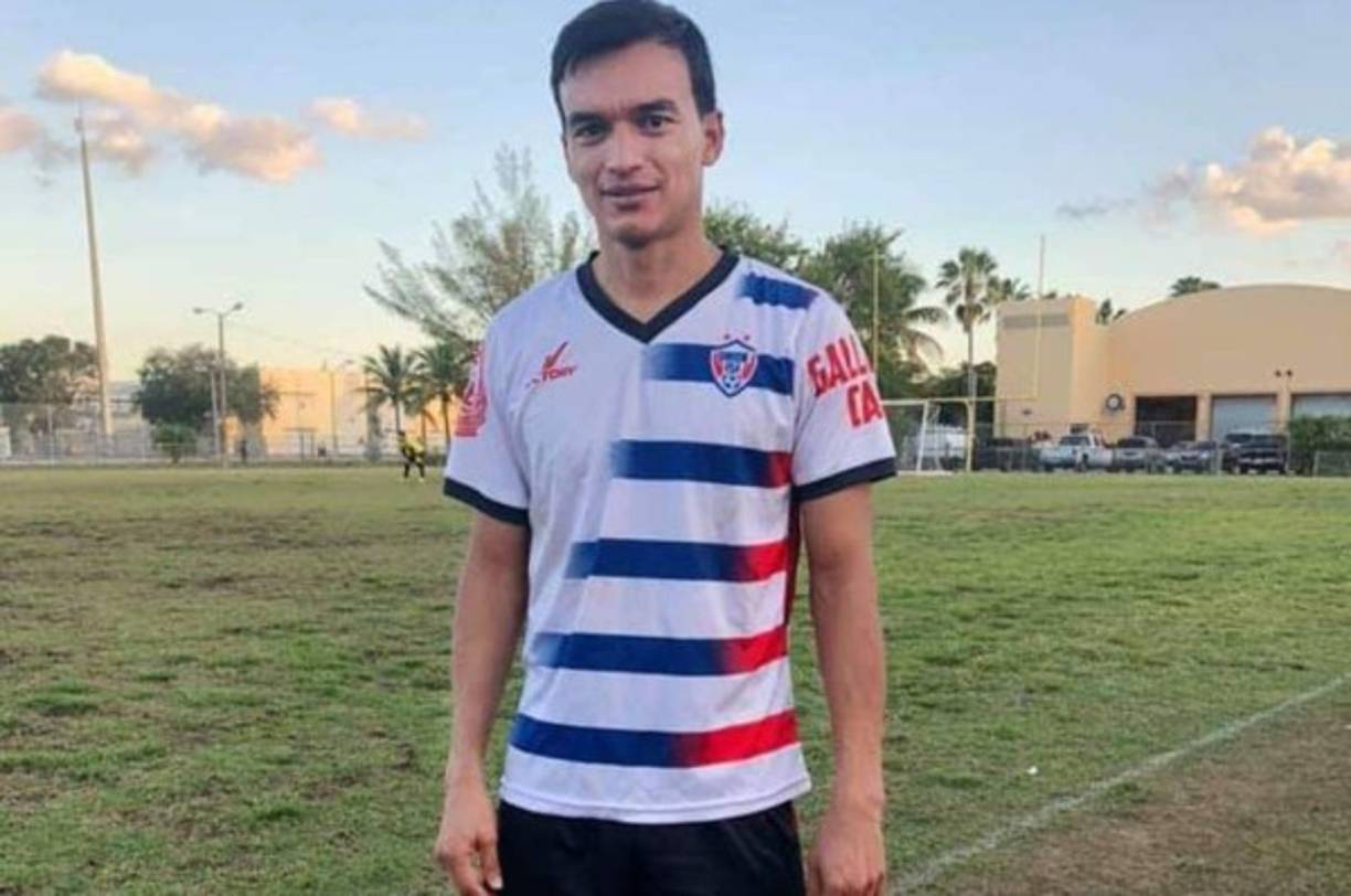 Odis Borjas: El defensor catracho jugó en clubes como Real España, Motagua, Platense y hoy radica en Estados Unidos. En marzo del 2019 reveló en conversación con Diario Diez que salió huyendo de Honduras por extorsión.