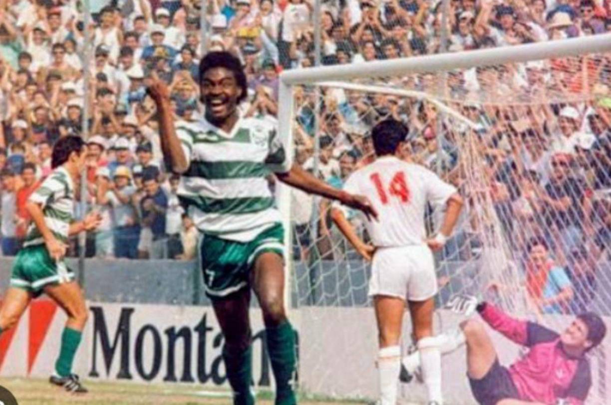 Eugenio Dolmo Flores fue clave con sus goles para que Santos Laguna permaneciera en primera división.