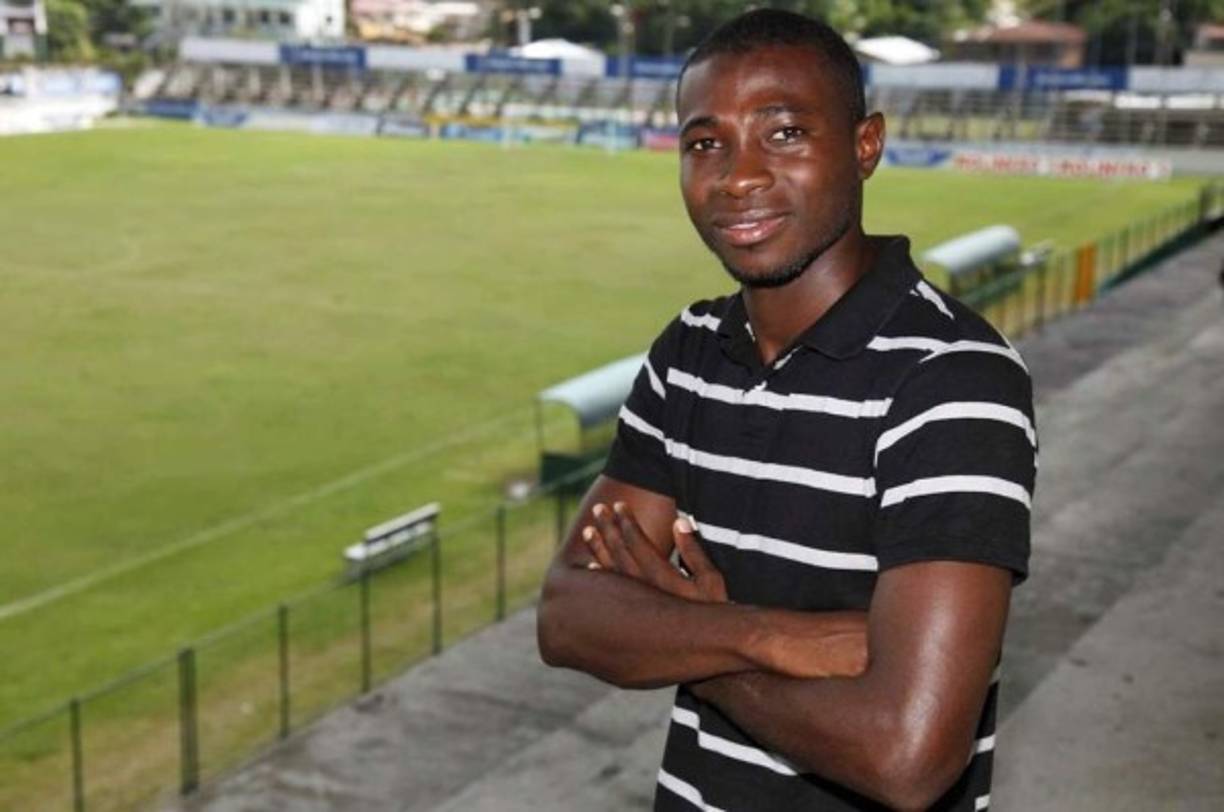 Roby Norales: Tras su paso por La India, solo son cuestiones pequeñas para que el delantero sea el nuevo refuerzo del Platense.