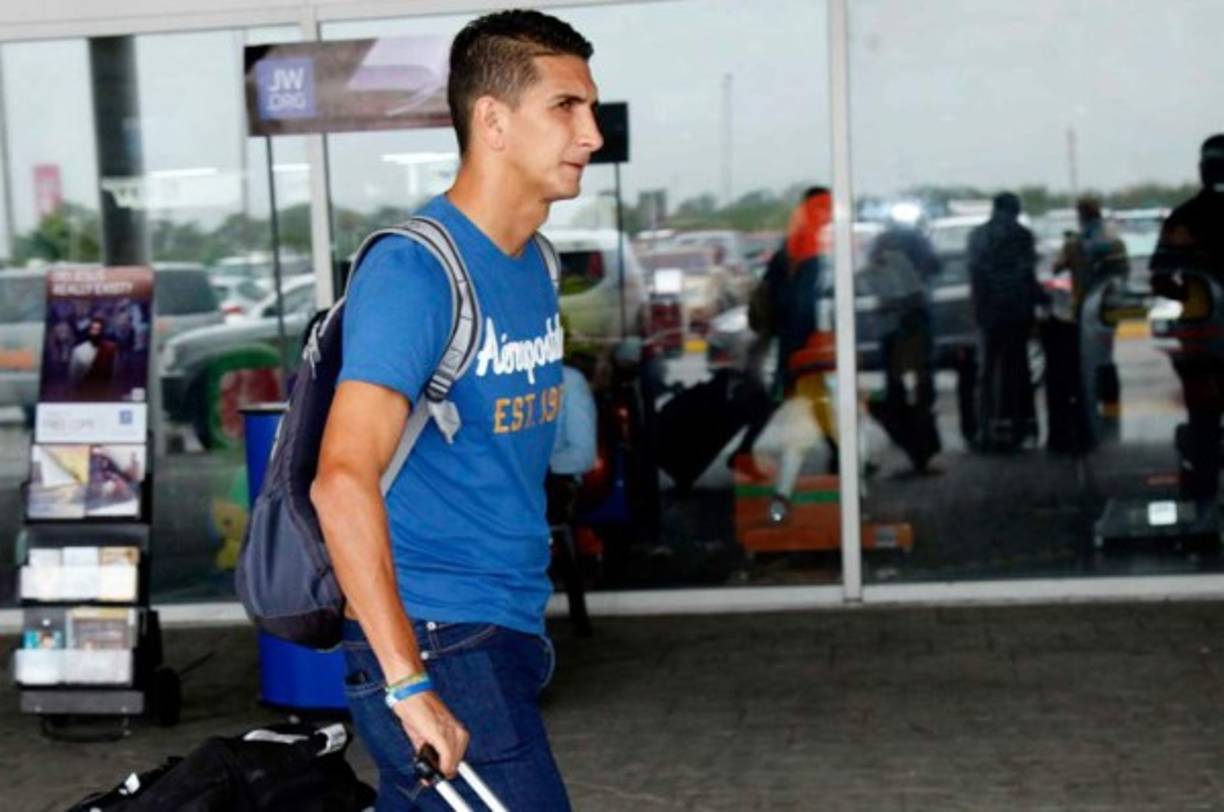 El zaguero Johnny Harold Leverón interesa al Olimpia y Marathón. No sigue en el Correcaminos de la segunda de México.