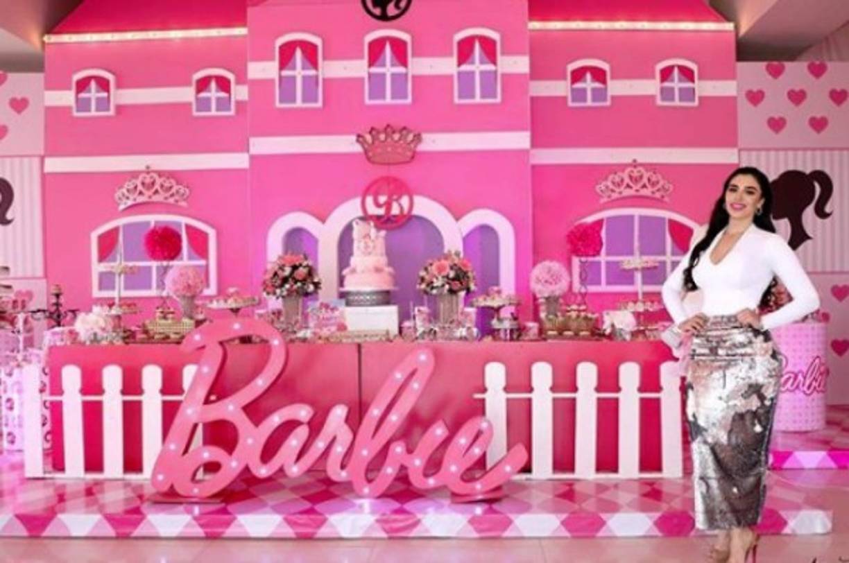 Emma Coronel, esposa del narcotraficante mexicano Joaquín 'El Chapo' Guzmán, celebró con una lujosa fiesta el cumpleaños de las gemelas Emaly y María Joaquina.