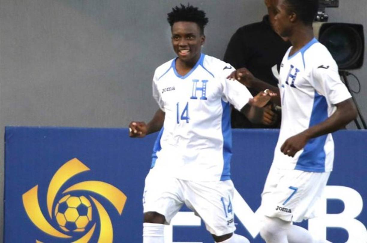 Carlos Mejía: Tras sus grandes actuaciones con la Selección de Honduras en el Premundial Sub-17, el joven atacante podría ser fichado por Olimpia.
