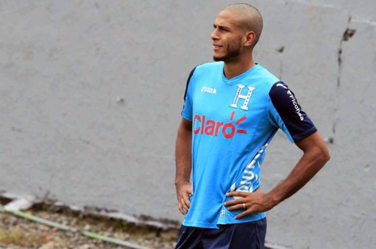 Y el delantero hondureño Eddie Hernández podría emigrar al exterior, se menciona que el Deportivo Tolima de Colombia puede ser su nuevo equipo.
