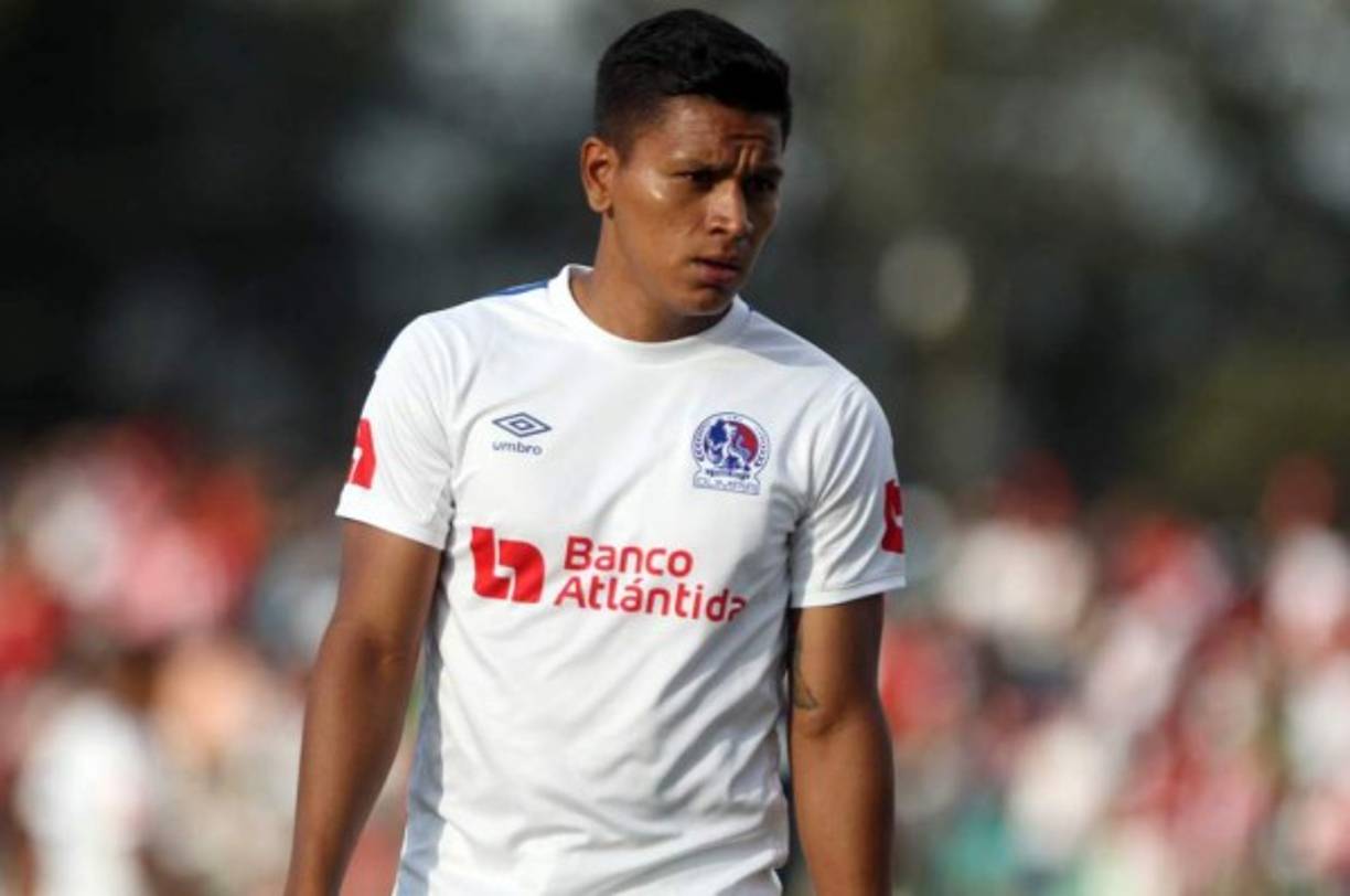 El mediocampista Bryan Moya sigue sin ronovar su contrato con el Olimpia. De hecho, no se presentó al inicio de la pretemporada este miércoles 26 de diciembre.