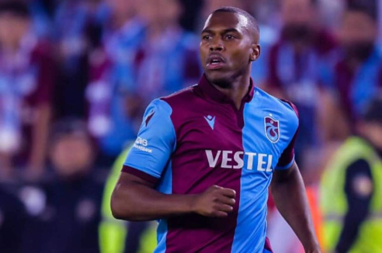 Daniel Sturridge (31 años) - El delantero inglés acabó su contrato con el Trabzonspor de Turquía. El ex atacante del Liverpool ha despertado el interés de varios clubes de la MLS, pero él quiere volver a Inglaterra.
