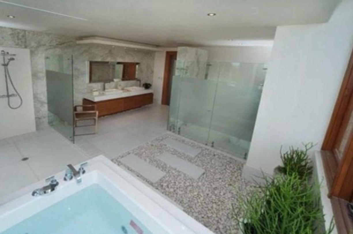 La casa presidencial de Venezuela aún no ha desmentido la versión del periodista que asegura que la familia Maduro se encuentra viviendo ahí.