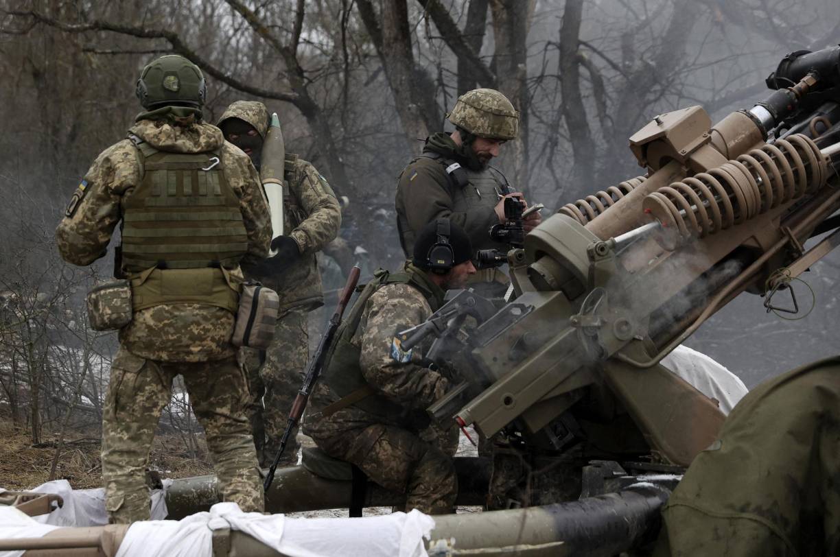 Con los Leopard 2, “un ejército puede romper las líneas enemigas y poner fin a una larga batalla de trincheras”, confirma Armin Papperger en el diario Bild. “Con el Leopard, los soldados pueden avanzar decenas de kilómetros de un golpe”.