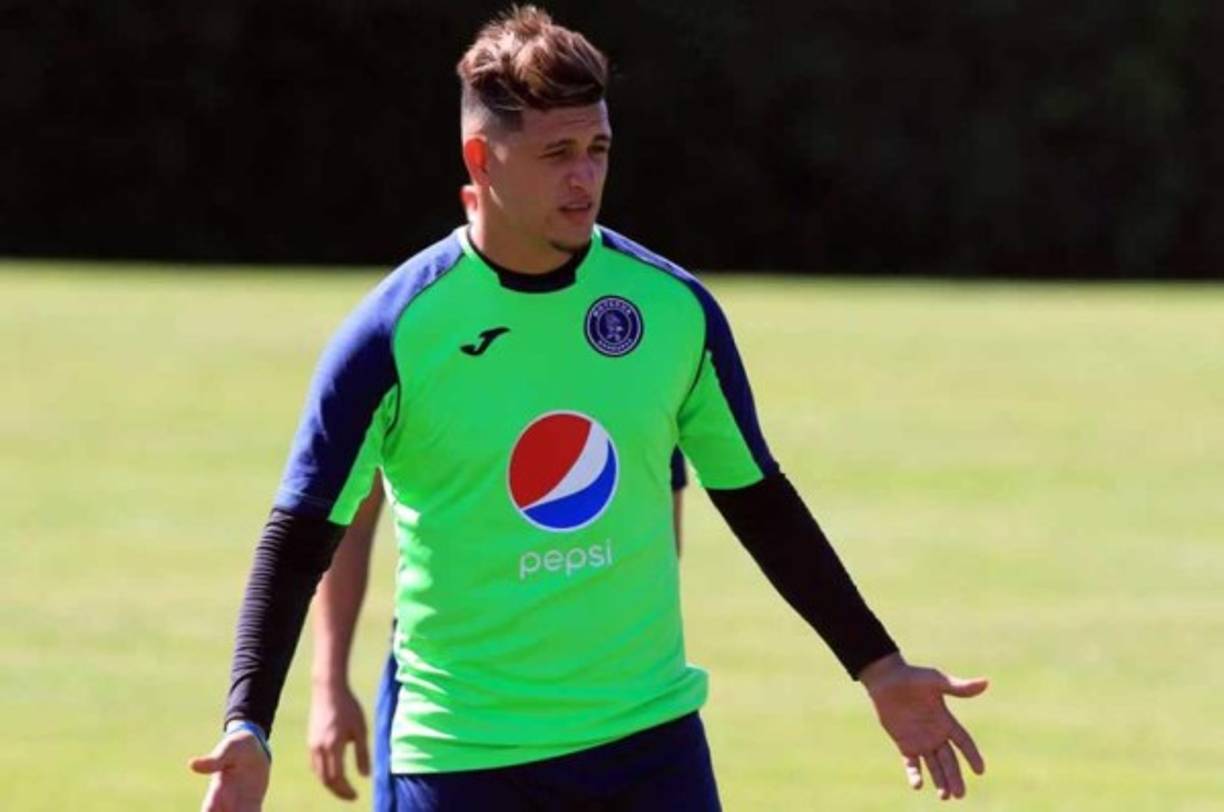 El portero Harold Fonseca tiene contrato hasta mayo de 2019 con el Motagua, pero el club azul le ha puesto dos opciones de cara a su futuro. O renueva y se va a préstamo a otro equipo o se queda seis meses más sin jugar, así lo confirmó Juan Carlos Suazo, presidente financiero del campeón.