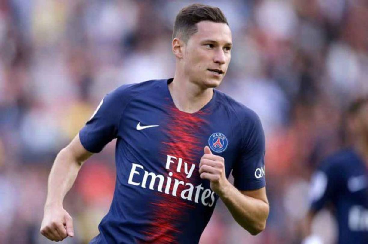 Julian Draxler: El mediocampista ofensivo ha pedido irse del París Saint Germain de Francia luego de que no ha tenido los minutos deseados en el club parisino. Se menciona que el Chelsea podría ser su nuevo equipo en el 2020.