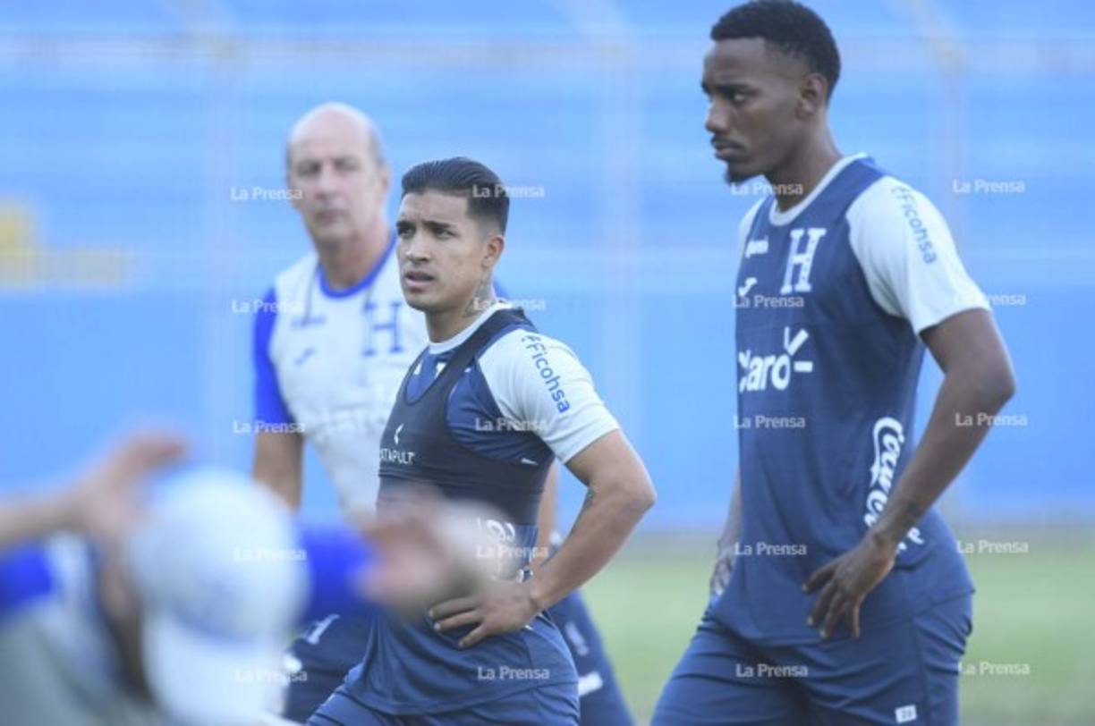 El delantero Bryan Róchez fue el otro nuevo rostro en la práctica de la H. El atacante y Emilio Izaguirre fueron las novedades en la práctica.